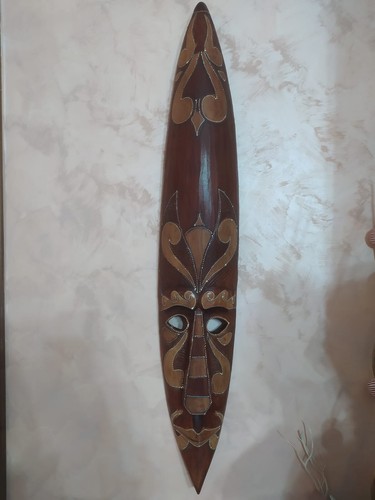 Vecchia maschera etnica