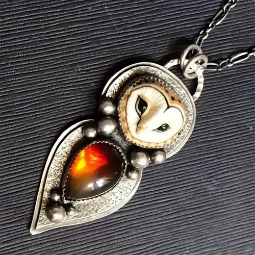 Collana con ciondolo