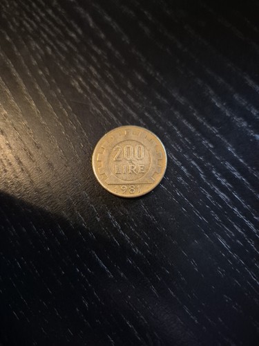 Italia 200 lire - , 1981