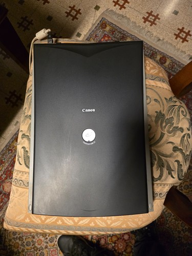 Scanner canon lide - canon,
