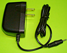 Caricabatteria da parete - 🔌,