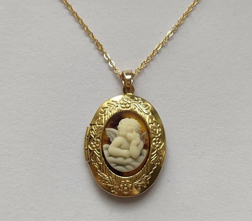 Collana medaglione ritratto