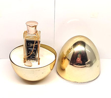 Oeuf contenant le Parfum