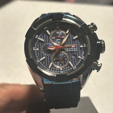 Raro Cronografo SEIKO Velatura Quarzo Quadrante Blu 45mm Vetro Zaffiro