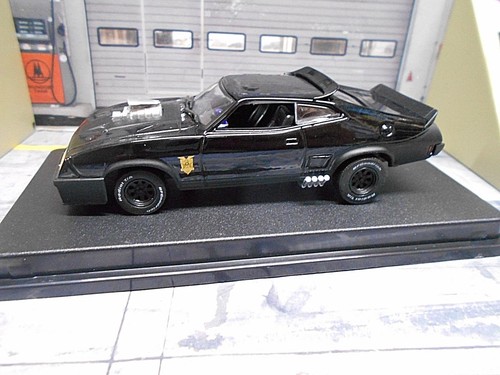 Ford falcon interceptor - falcon,