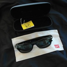 New Wayfarer Classic RayBan RB2132 901L 55mm -  Uomo - Lenti Verdi Classiche