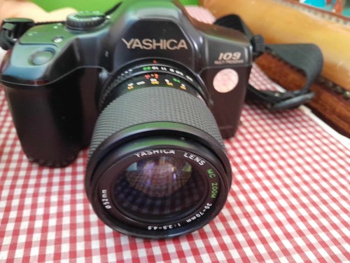 Yashica 109 multiprogram - 109,