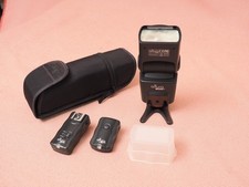 Flash Altura adatto a Canon