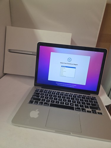 Apple macbook pro - pro, retina