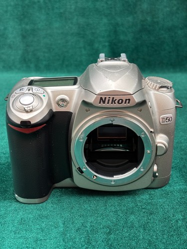 Solo corpo fotocamera nikon - solo,