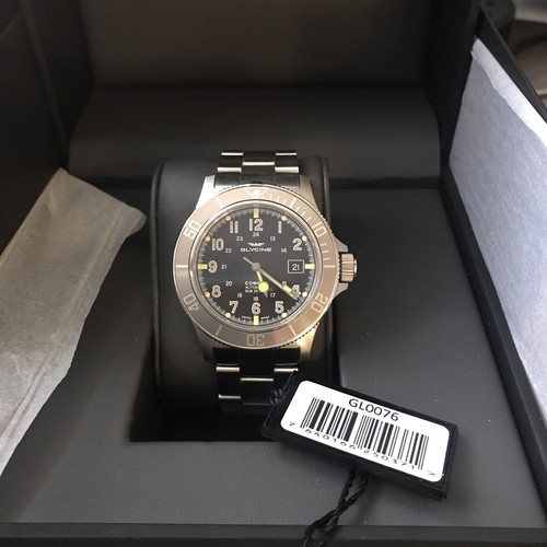 Glycine combat sub - combat,