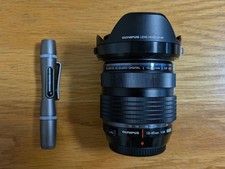 Obiettivo Olympus M.zuiko 12