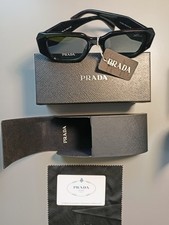 Occhiali da sole Prada neri lenti grigio ardesia