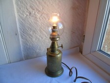 Lampada da tavolo francese 1