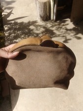 Pochette in camoscio anni fine'70-primi' 80,maculata,effetto tapiro,vero cuoio