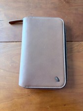 Bellroy Travel Folio Zip Porta