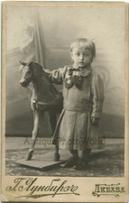 Ragazzo Bambino Con Cavallo