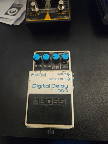 Digital delay boss - dd3, anni