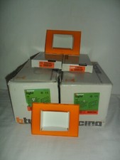 BTICINO N4803AJ LIGHT PLACCA 3