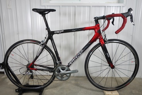 Giant tcr carbon road bike - c3,
