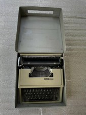 Macchina da scrivere vintage Olivetti dora - con custodia originale. Spagna