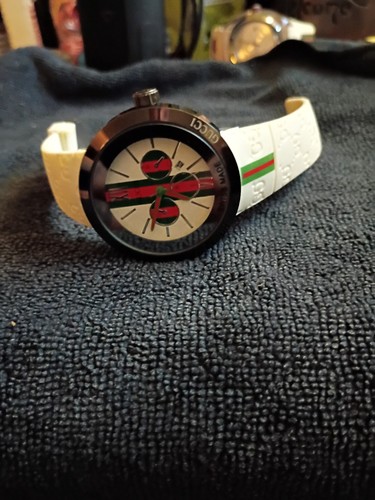 Gucci panteon watch - gucci,