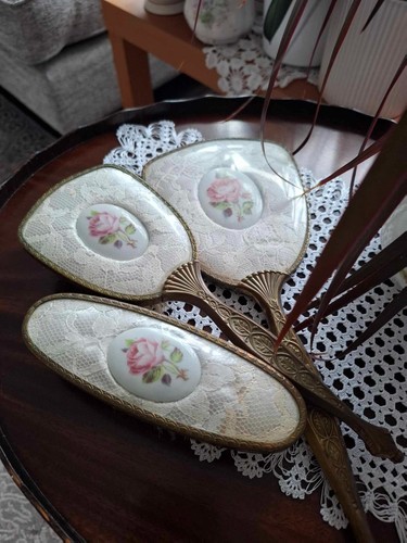 Vintage vanity petitpoint - vintage,
