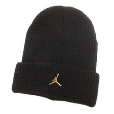 Nike NIKE ORDAN UTILITY METAL BEANIE JM berretto in maglia berretto DM8272-010 oro logo bla