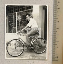 OPS foto originale cinese uomo in bicicletta Asia orientale
