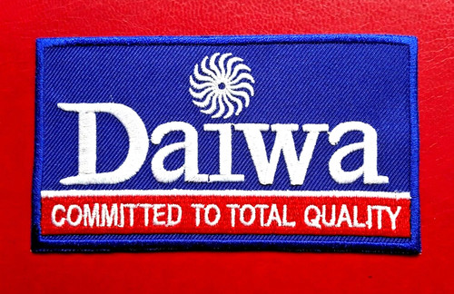 Daiwa infinity emblem - infinity, fly