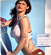 ALEXANDRA DADDARIO AUTOGRAFO