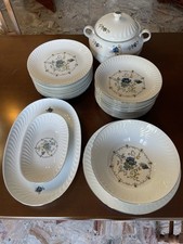 Servizio Piatti in Porcellana