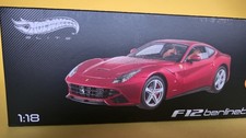FERRARI F12 Berlinetta, rossa