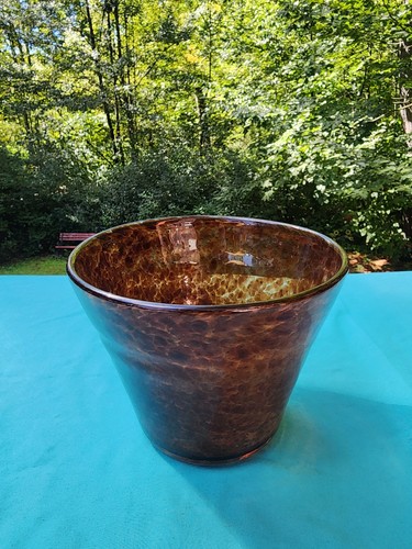 Blown glass vase - , spotted