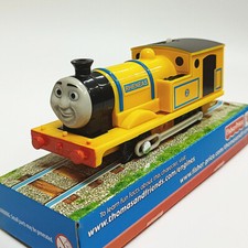 NUOVO THOMAS TRACKMASTER TRAIN