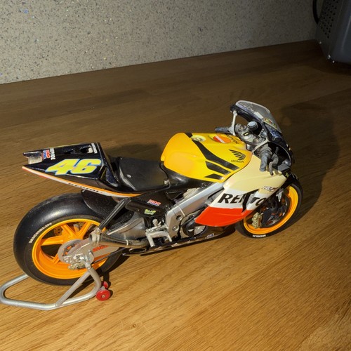 Minichamps 122 037196 - minichamps,