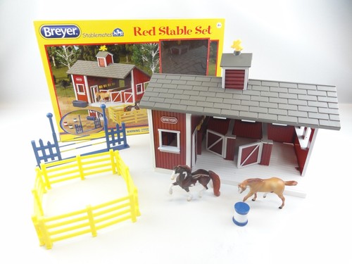 Breyer horse 59197 red - breyer, stable