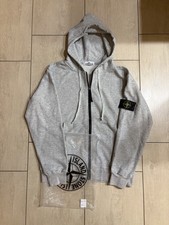 felpa stone island
