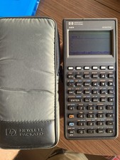 Calcolatrice grafica vintage HP-48S perfettamente funzionante.