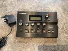 Boss GT-001 Amplificatore