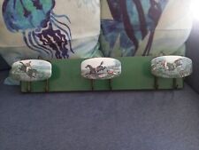 Vintage rari Ganci Appendiabiti Plastica Metallo legno Vecchi Cavallo nobile