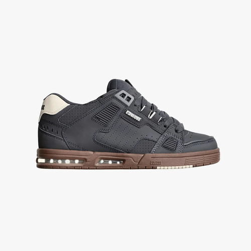Sneakers globe sabre - sneakers,