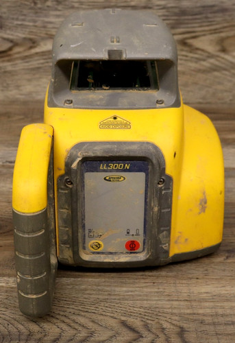 Livella laser autolivellante
