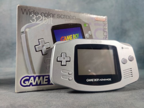 Nintendo game boy - advance,