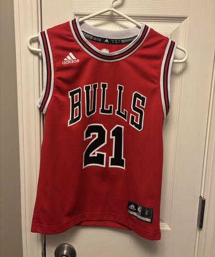 Adidas chicago bulls jimmy - adidas,
