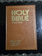 Holy Bible Giant Print Faith