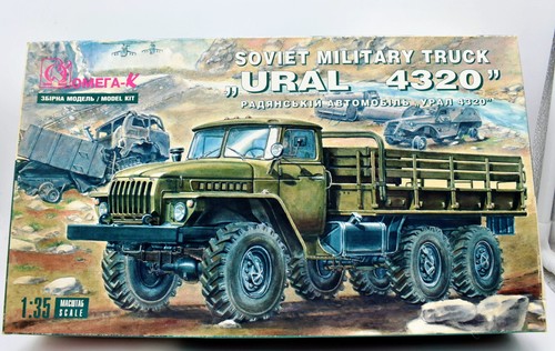 Modellino model kit montaggio