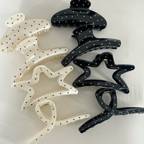 Fermaglio per capelli - , a