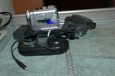 Samsung VP-D590i videocamera miniDV+accessori