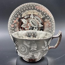 Tazza da tè e piattino